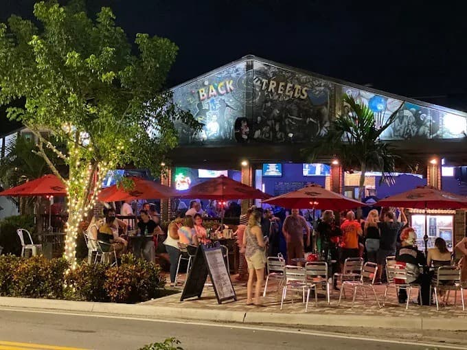 BackStreets Sports Bar