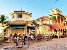 Fathoms Restaurant and Bar