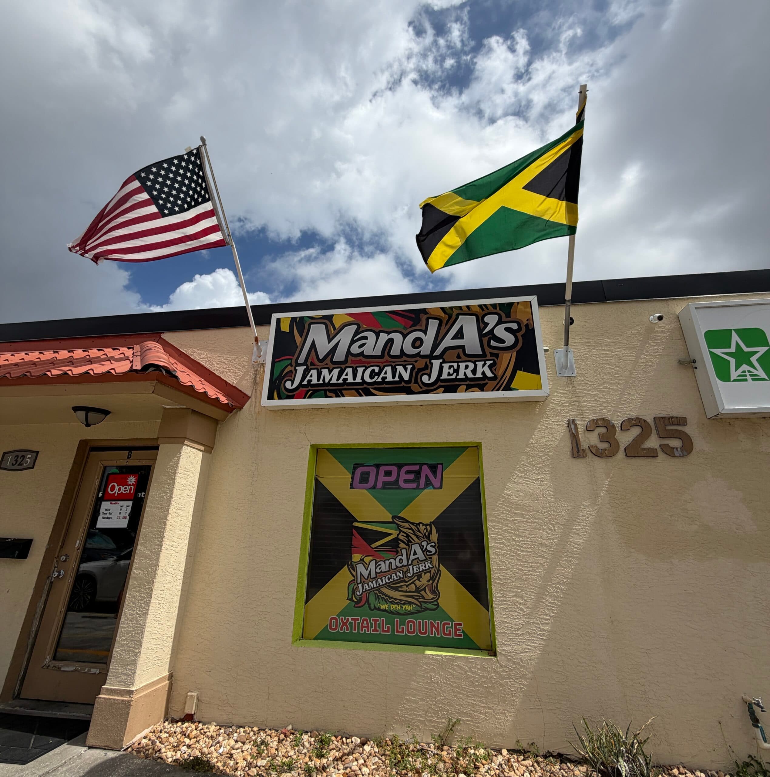 Manda’s Jerk Chicken Review: A Must-Try Jamaican Jerk Restaurant in Cape Coral